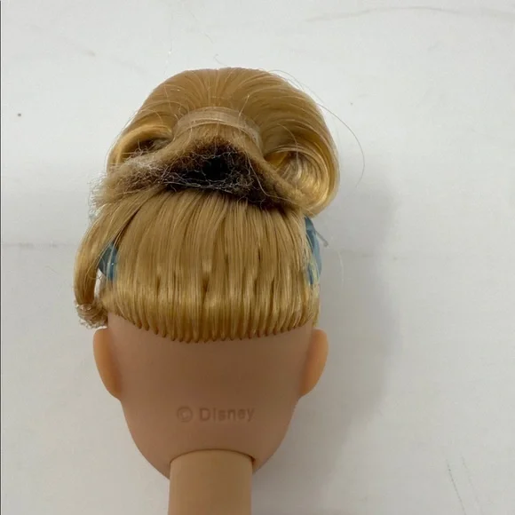 Disney Princess Cinderella 11” Doll with one shoe  Kids Barbie Toy - Picture 5 of 7